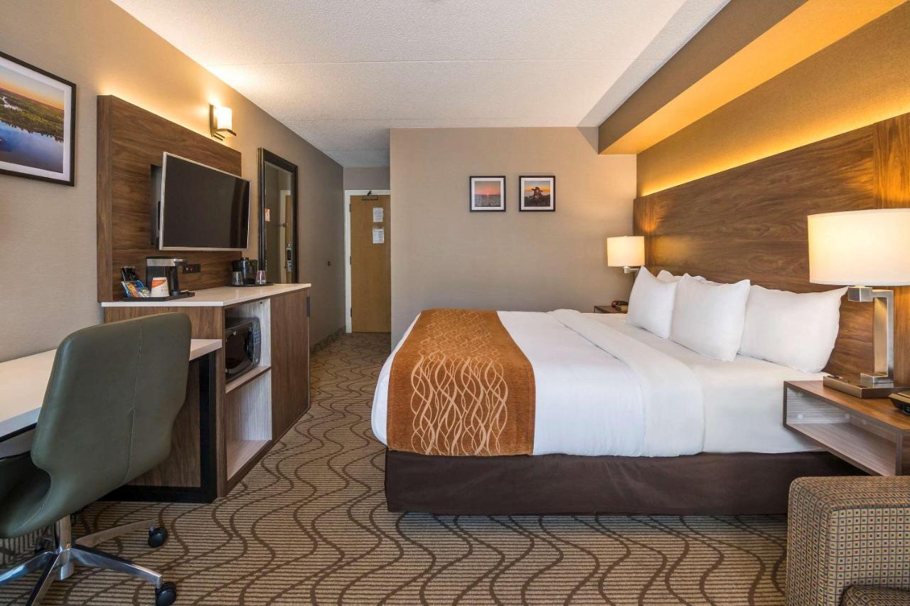 Comfort Inn Lakeshore Норт Бей Екстериор снимка