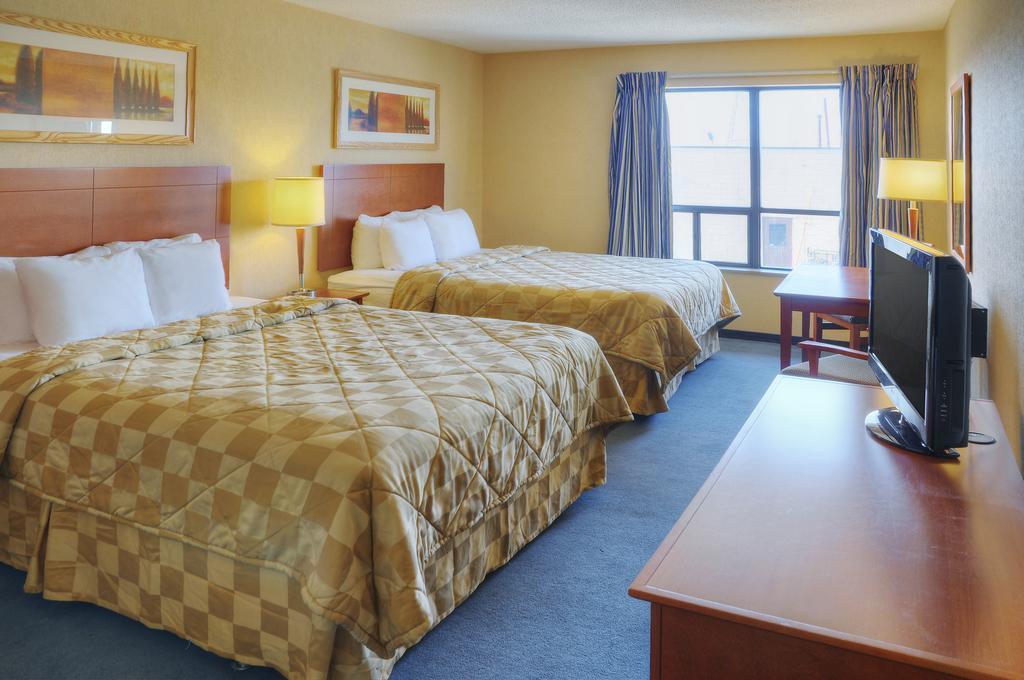 Comfort Inn Lakeshore Норт Бей Екстериор снимка