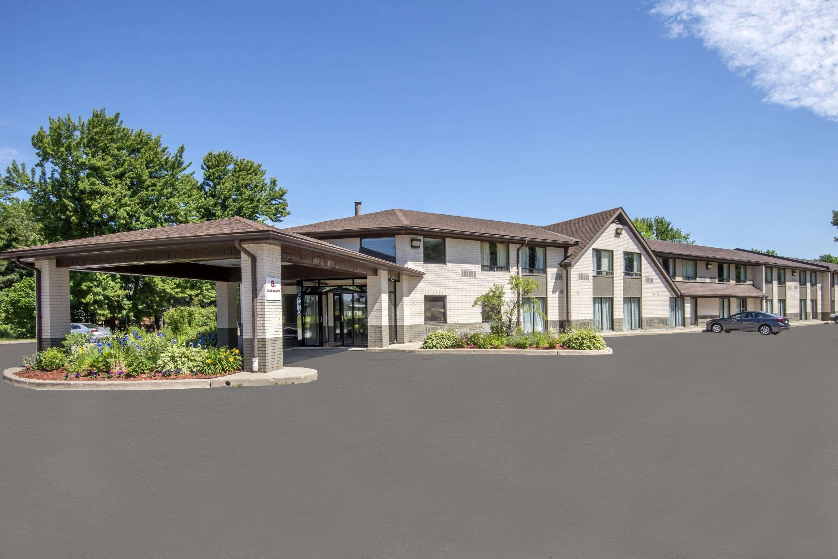 Comfort Inn Lakeshore Норт Бей Екстериор снимка